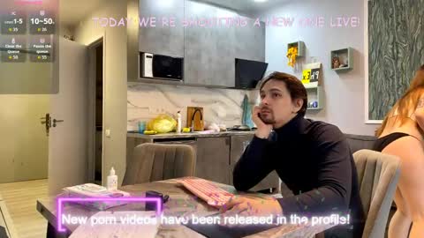 Snapshot of miley_and_michael chatting on 05-01-26, 01:59 Miley and Michael online show from 05-01-26, 01:59