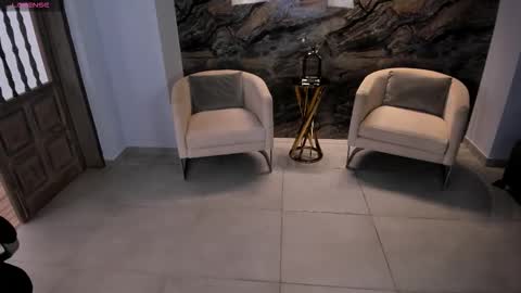 Miley Cruz  IG miley model23 online show from 10-02-25, 08:05