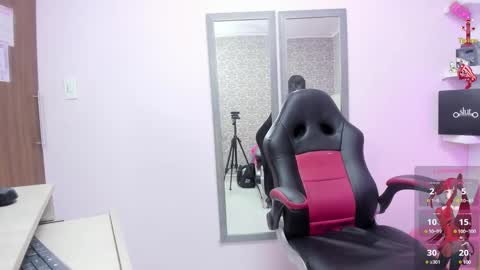 MILEY online show from 02-12-25, 08:18