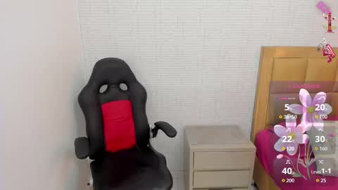 MILEY online show from 09-10-25, 07:47