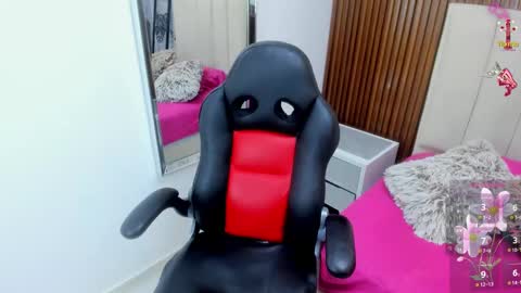 MILEY online show from 09-18-25, 07:27