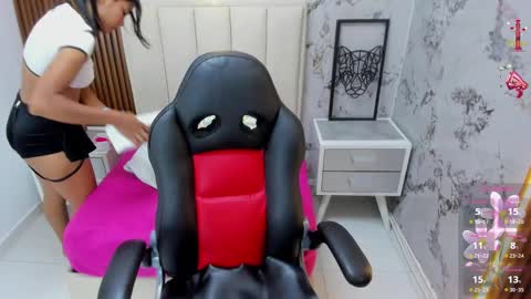 MILEY online show from 10-03-25, 07:22