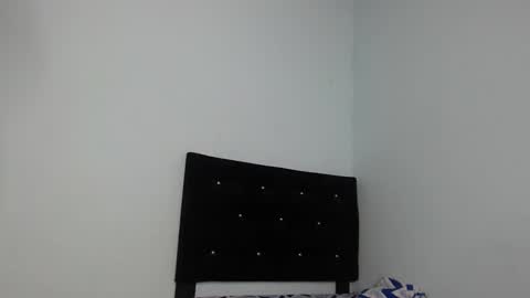 Anay velez online show from 01-14-26, 03:34