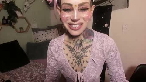 Isabella online show from 02-13-26, 12:56