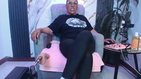  milf sikiu  online show from 04-23-26, 01:29