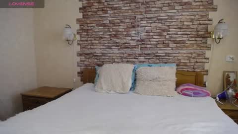 Snapshot of milfaolla chatting on 07-21-26, 01:57 Elen online show from 07-21-26, 01:57