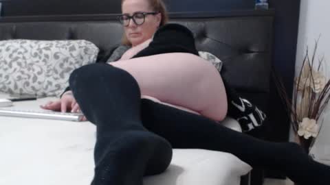 milfa online show from 02-16-25, 11:38