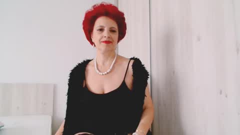 Milfsupreme online show from 10-08-25, 11:30