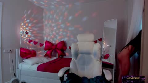 Milana online show from 02-12-26, 11:05