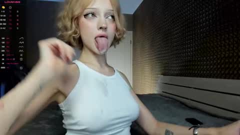 Mila 3 aka Deepthroat World Champion online show from 03-26-26, 12:50