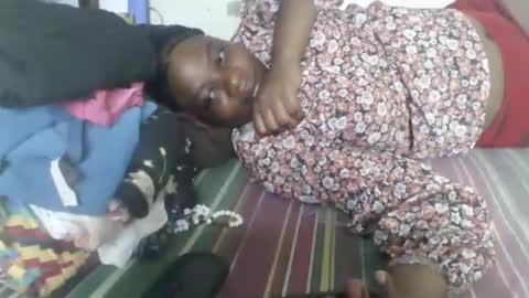 kinwity online show from 01-04-25, 02:14