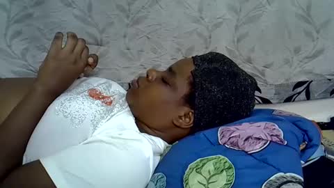 kinwity online show from 02-11-25, 06:22