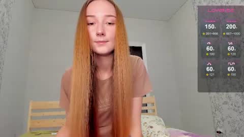 Snapshot of milkaeliza1 chatting on 07-19-26, 03:27 MilkaLiza online show from 07-19-26, 03:27