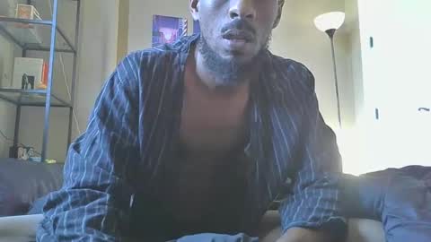 Snapshot of milkchocolatesensei chatting on 01-04-25, 03:07 Milk Chocolate Sensei online show from 01-04-25, 03:07