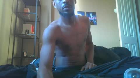 Snapshot of milkchocolatesensei chatting on 01-09-25, 01:02 Milk Chocolate Sensei online show from 01-09-25, 01:02