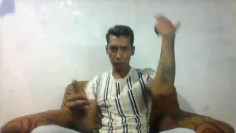 Snapshot of milkhammer chatting on 02-14-25, 01:45 Hammer online show from 02-14-25, 01:45