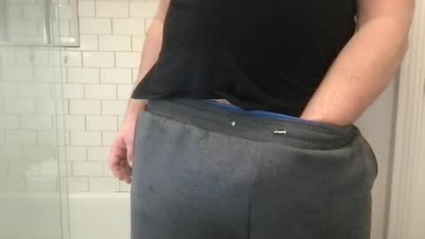 Snapshot of milkitdaddy chatting on 02-10-25, 07:17 milkitdaddy online show from 02-10-25, 07:17