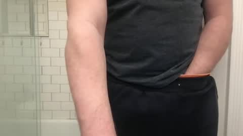 Snapshot of milkitdaddy chatting on 02-19-25, 02:33 milkitdaddy online show from 02-19-25, 02:33