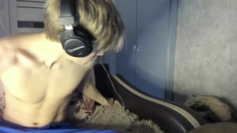 Isaac online show from 01-19-25, 05:15