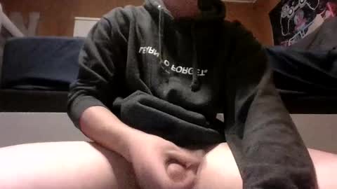 Snapshot of milkking420 chatting on 11-03-25, 03:30 milkking420 online show from 11-03-25, 03:30