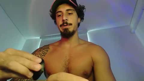 Snapshot of milkoffee chatting on 05-03-26, 04:24 milkoffee online show from 05-03-26, 04:24