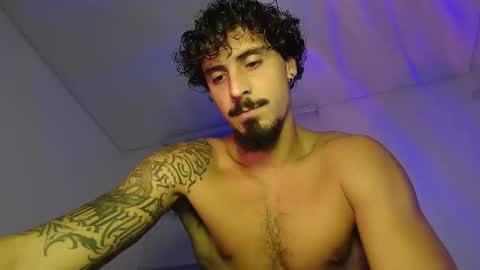 Snapshot of milkoffee chatting on 05-10-26, 10:48 milkoffee online show from 05-10-26, 10:48