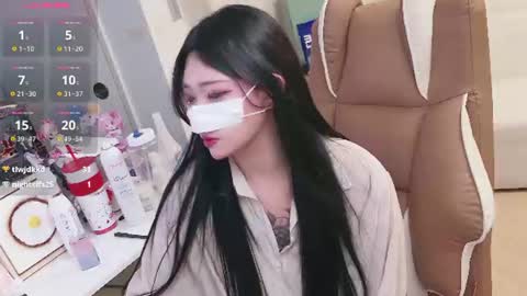 Snapshot of milksola chatting on 07-03-26, 11:16 milksola online show from 07-03-26, 11:16