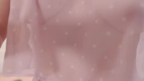 milky_0 online show from 05-28-26, 07:11