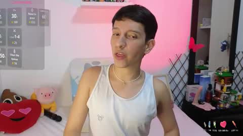 Snapshot of milky__boy_ chatting on 11-09-25, 04:33 H A R O L D online show from 11-09-25, 04:33