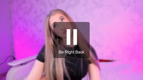 Snapshot of milky_waybaby chatting on 01-04-25, 08:17 Vivian online show from 01-04-25, 08:17