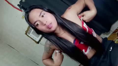 Snapshot of milkycumnel23 chatting on 06-04-26, 02:34 NEL 23 online show from 06-04-26, 02:34