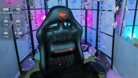 milky cute online show from 02-10-25, 01:24