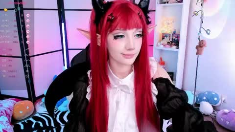 Snapshot of milkycute chatting on 05-18-26, 08:14 milky cute online show from 05-18-26, 08:14