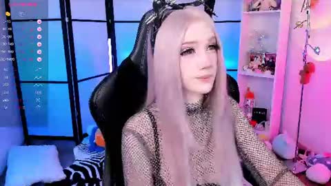 milky cute online show from 07-02-26, 06:58
