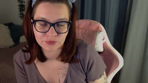 Snapshot of millapoolys chatting on 02-11-26, 08:14 Milla online show from 02-11-26, 08:14