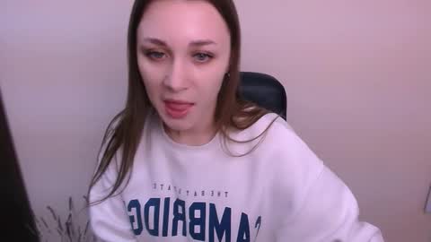 Milla online show from 11-29-25, 09:01