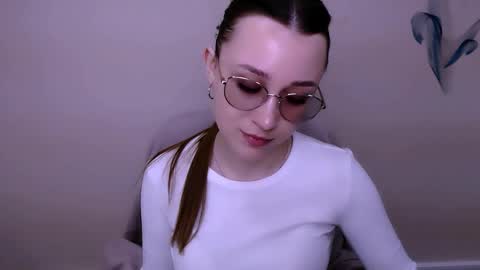 Milla online show from 03-21-26, 10:53