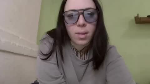 Snapshot of millasourety chatting on 02-04-26, 12:22 MillaSourety online show from 02-04-26, 12:22