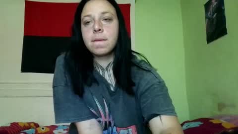 Snapshot of millasourrety chatting on 06-14-26, 07:54 MillaSourretY online show from 06-14-26, 07:54