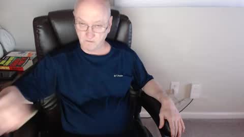 Snapshot of millenium0129 chatting on 04-26-26, 12:08 millenium0129 online show from 04-26-26, 12:08