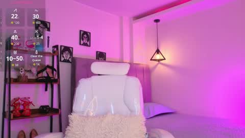 miller_vanessa_ online show from 04-09-26, 08:47