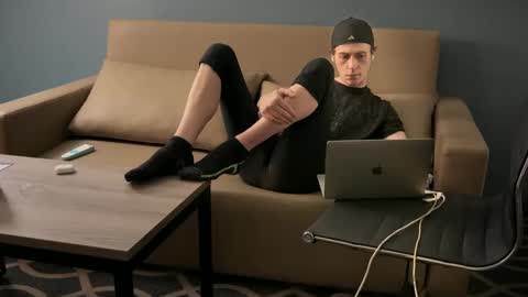 SlimnHungOH online show from 12-14-24, 07:36