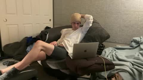 SlimnHungOH online show from 12-25-24, 02:13