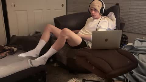 SlimnHungOH online show from 12-27-24, 02:36