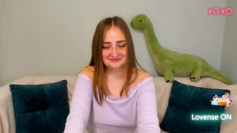 Snapshot of millibrooksss chatting on 05-14-26, 01:34 millibrooksss online show from 05-14-26, 01:34