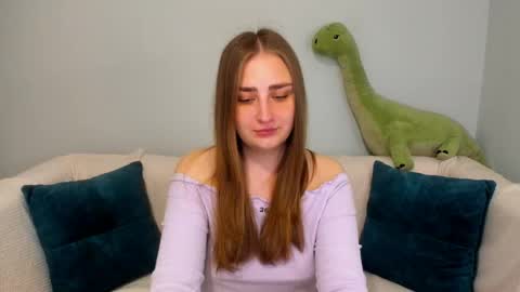 Snapshot of millibrooksss chatting on 05-25-26, 01:33 millibrooksss online show from 05-25-26, 01:33