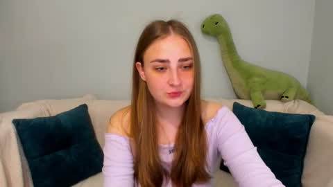 Snapshot of millibrooksss chatting on 05-27-26, 01:57 millibrooksss online show from 05-27-26, 01:57