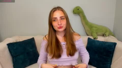 Snapshot of millibrooksss chatting on 05-29-26, 01:36 millibrooksss online show from 05-29-26, 01:36