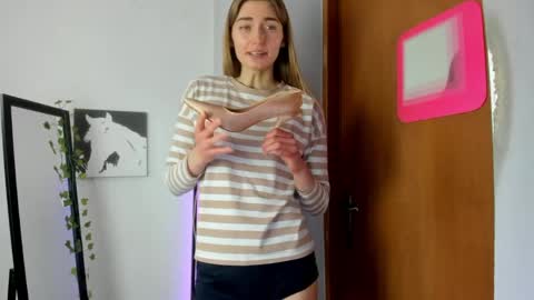 millie_lacroix online show from 03-18-26, 01:58