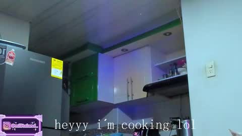        online show from 09-30-25, 02:49